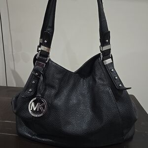 Michael Kors Bedford Black Leather Shoulder Hobo Bag